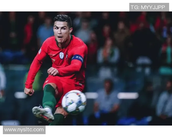 英格兰本土足球巨星成长历程与辉煌贡献深度解析